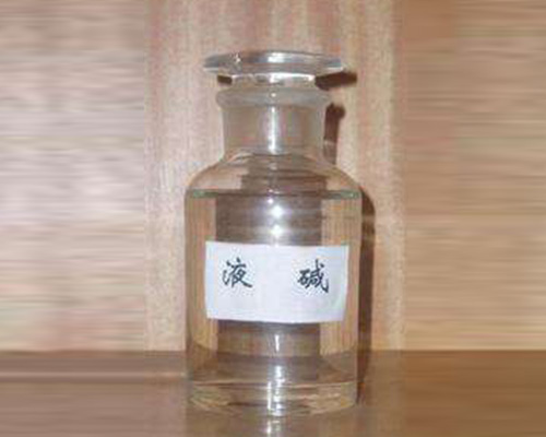 鑫順源科貿(mào)：太原氨水具有哪些使用性能特點(diǎn)？